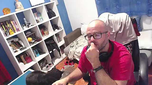 ravingr4d4 online show from 10/15/25, 10:43