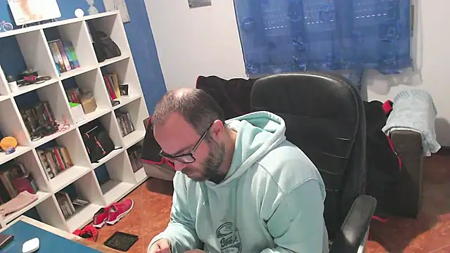 ravingr4d4 online show from 12/05/25, 09:18