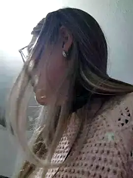 Daniela77771 online show from 05/22/26, 09:42