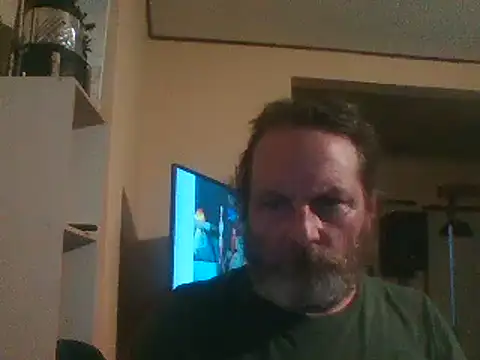 Snapshot of meuall3 chatting on 12/04/24, 10:35 meuall3 online show from 12/04/24, 10:35