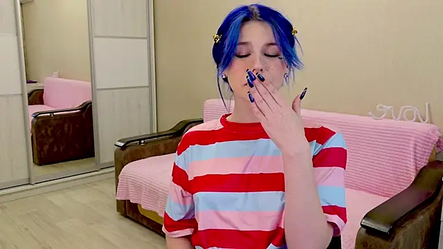 Alisa Black Star online show from 12/22/24, 08:16