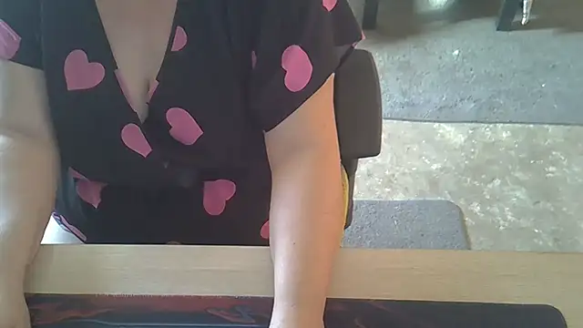 Silvia2277 online show from 11/01/25, 09:44