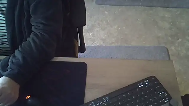 Silvia2277 online show from 02/05/26, 07:02