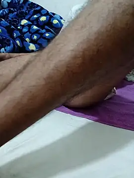 Snapshot of Mimo1402 chatting on 11/01/25, 11:07 Mimo1402 online show from 11/01/25, 11:07