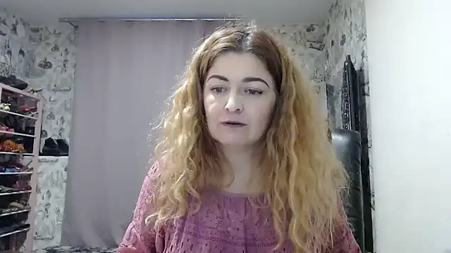 Helen1974 online show from 12/14/24, 01:59