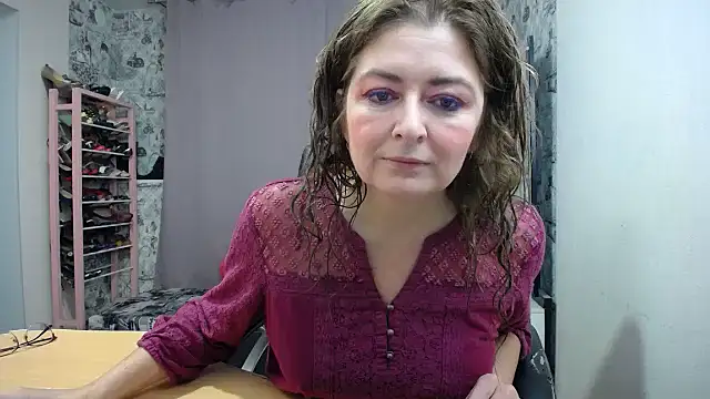 Helen1974 online show from 02/05/26, 04:33