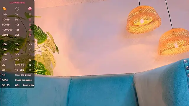 bellablack27 online show from 03/04/25, 04:30