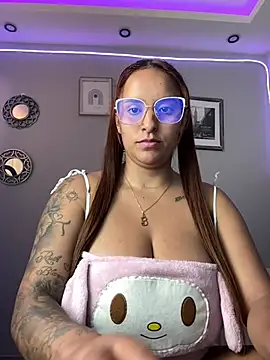 Snapshot of Seized_lust chatting on 01/11/25, 02:47 Seized lust online show from 01/11/25, 02:47