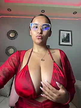 Snapshot of Seized_lust chatting on 01/31/25, 01:23 Seized lust online show from 01/31/25, 01:23