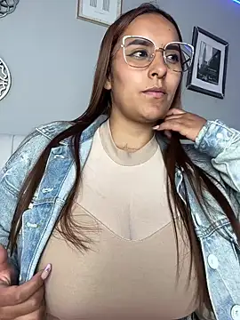 Snapshot of Seized_lust chatting on 03/03/25, 09:26 Seized lust online show from 03/03/25, 09:26