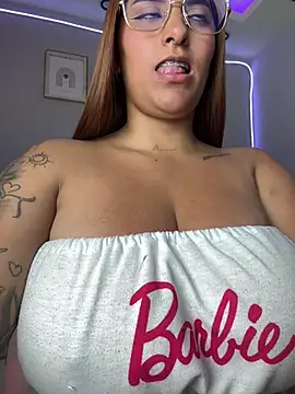 Snapshot of Seized_lust chatting on 03/05/25, 02:01 Seized lust online show from 03/05/25, 02:01