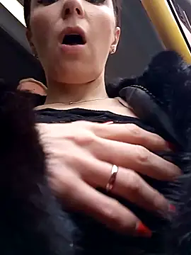 Brilliant-Queen1 online show from 01/05/25, 12:31