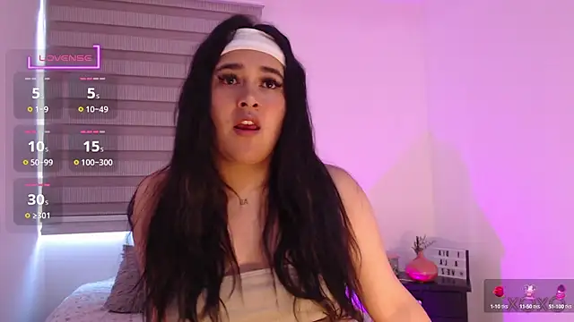 Megan FE online show from 03/11/25, 12:39