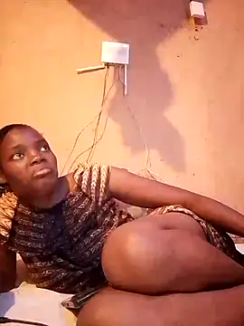 cute naimah online show from 10/24/25, 05:53