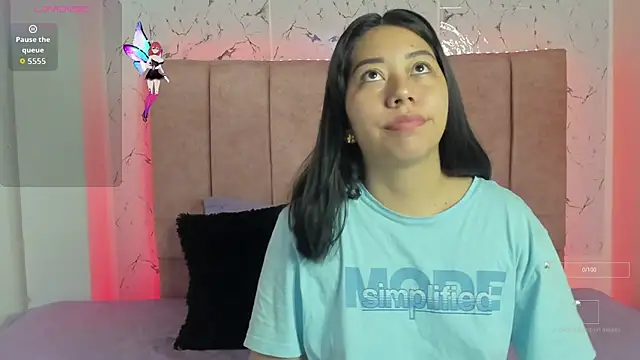 sexylaurita online show from 10/07/25, 02:25