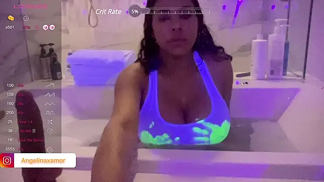 Angelina amor online show from 03/06/25, 01:48