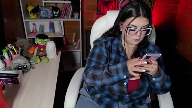 juliette rd online show from 11/30/25, 11:14