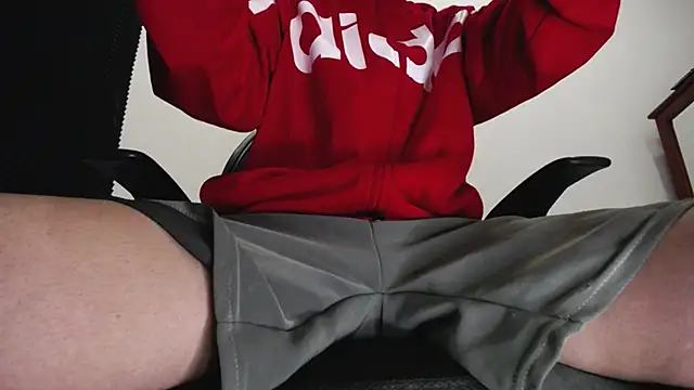 zacwatson  online show from 04/10/26, 12:38