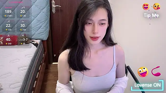 Aurora 99 online show from 02/05/26, 01:21