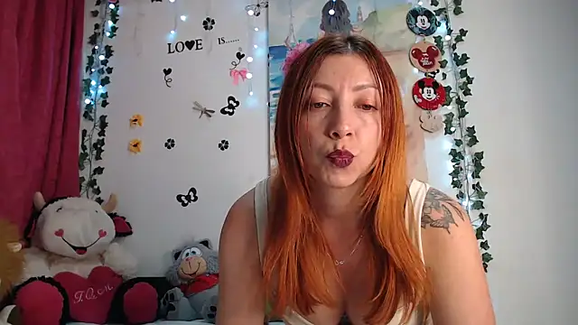 malusexy33 online show from 02/25/25, 02:14