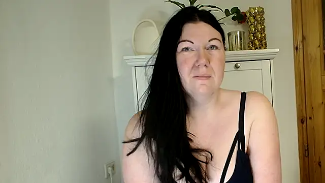 p6w official online show from 03/10/26, 05:12