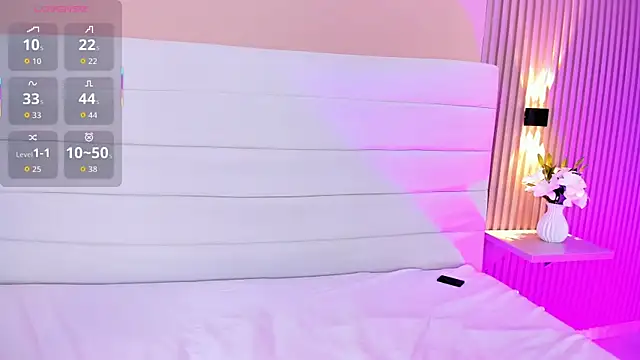 Lilly 2809  online show from 03/25/26, 05:24