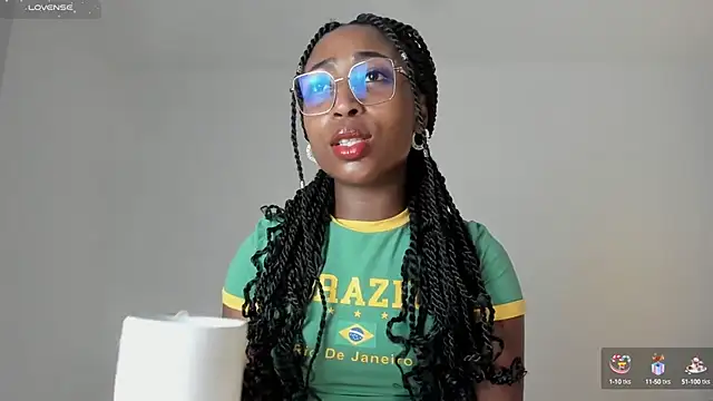 EmmaSanzz  online show from 02/21/25, 11:33