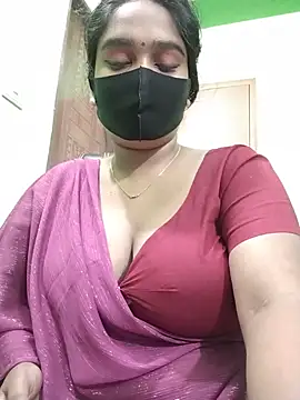 Snapshot of Kotha_-Moni chatting on 12/25/24, 07:34 Kotha -Moni online show from 12/25/24, 07:34