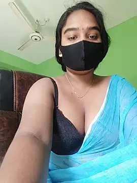 Snapshot of Kotha_-Moni chatting on 12/28/24, 04:19 Kotha -Moni online show from 12/28/24, 04:19