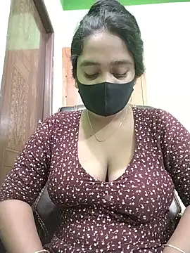 Snapshot of Kotha_-Moni chatting on 01/09/25, 12:41 Kotha -Moni online show from 01/09/25, 12:41