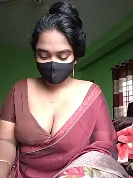 Snapshot of Kotha_-Moni chatting on 01/11/25, 01:16 Kotha -Moni online show from 01/11/25, 01:16