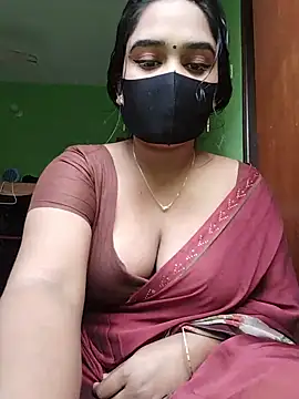 Snapshot of Kotha_-Moni chatting on 01/20/25, 01:28 Kotha -Moni online show from 01/20/25, 01:28