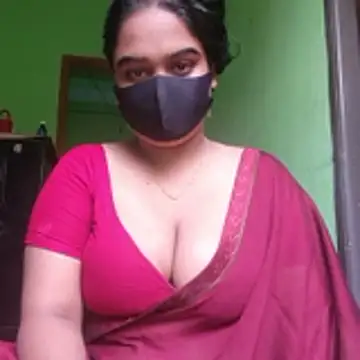 Snapshot of Kotha_-Moni chatting on 11/23/25, 12:54 Kotha -Moni online show from 11/23/25, 12:54