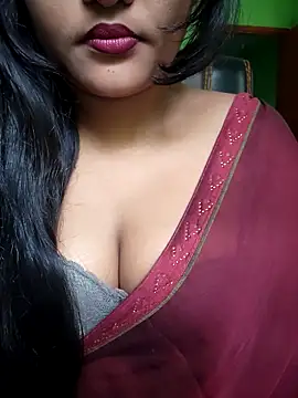 Snapshot of Kotha_-Moni chatting on 05/10/26, 01:11 Kotha -Moni online show from 05/10/26, 01:11