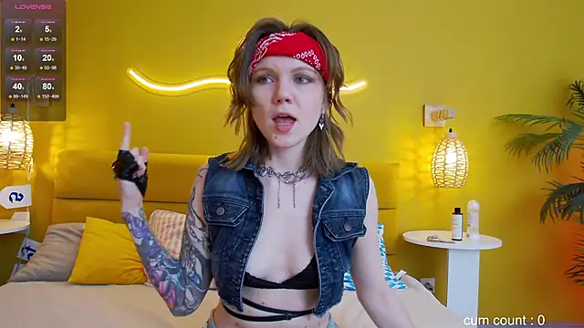 lessysweety online show from 10/01/25, 03:01