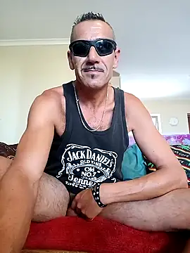 Snapshot of Bbboy42 chatting on 02/07/25, 02:26 Bbboy42 online show from 02/07/25, 02:26