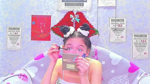 Vanessa Florence online show from 12/15/24, 01:13