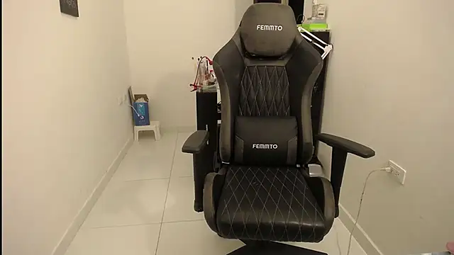 susana2523 online show from 01/31/25, 09:27