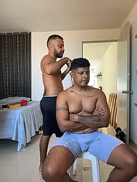 Little Bear00 online show from 01/18/26, 07:06