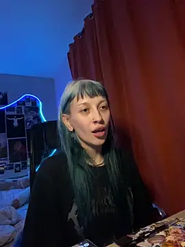 Dooubletroublee online show from 10/15/25, 02:33