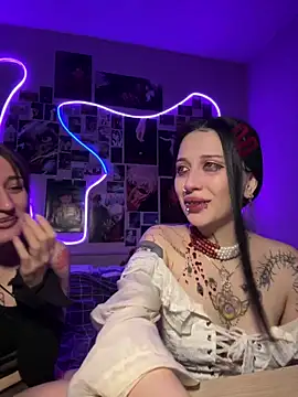 Dooubletroublee online show from 02/10/26, 03:32