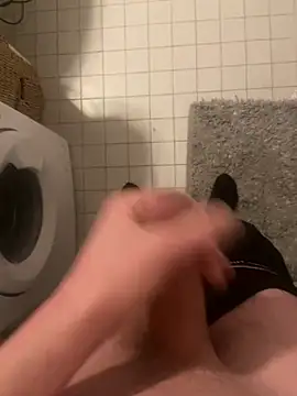 Ricoleckt online show from 12/05/24, 03:39