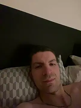 Ricoleckt online show from 02/18/25, 08:36