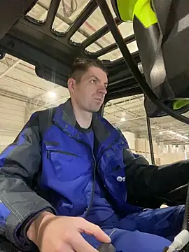 Ricoleckt online show from 02/19/25, 08:12