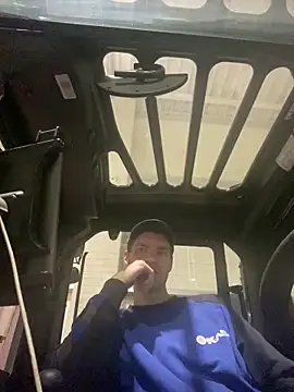 Ricoleckt online show from 03/17/25, 08:09