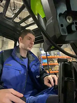 Ricoleckt online show from 10/24/25, 05:42