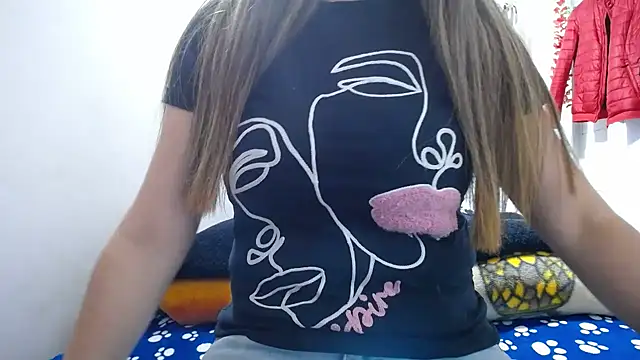 Snapshot of Luna_girlhot_ chatting on 05/08/26, 05:51 Luna girlhot online show from 05/08/26, 05:51