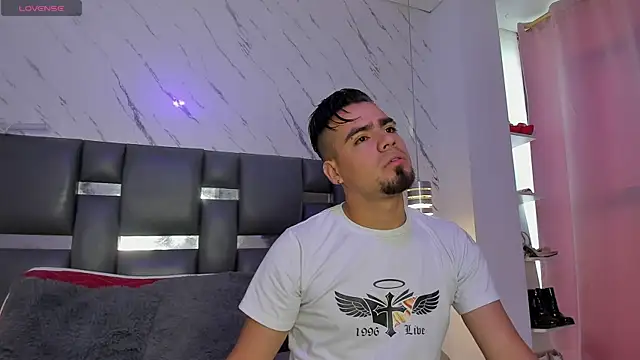 PittAndLunaa online show from 03/31/26, 12:27