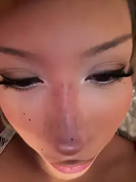 jackelinuh online show from 04/13/26, 10:04