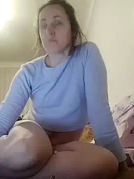 emeli moon online show from 12/14/25, 07:14